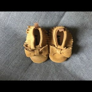 Baby gap mocassins